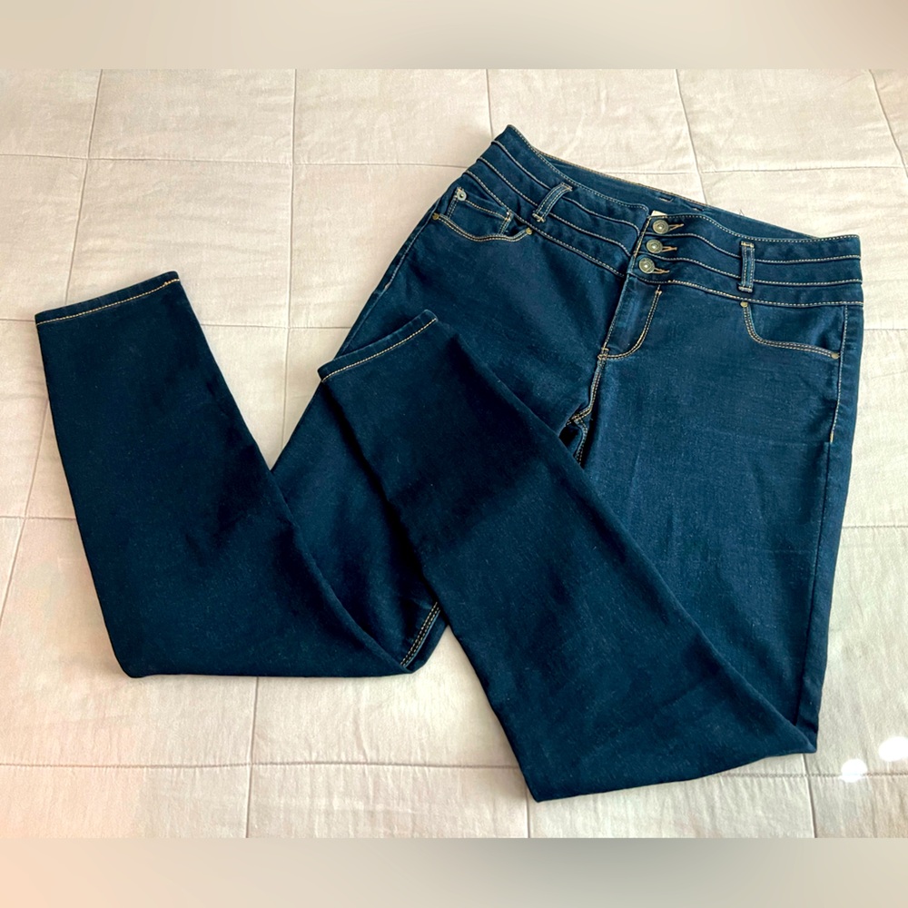 Blue Spice Skinny Stretch Dark Wash Jeans Juniors Size 11